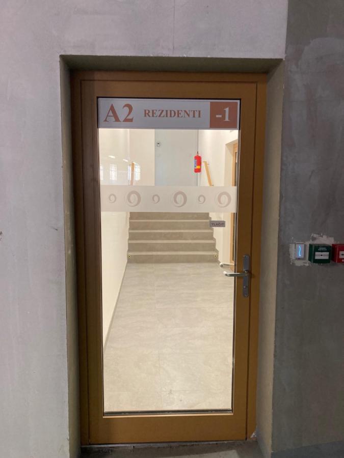 Stylovy Apartman A409 V Centre Nr, Parkovanie V Cene Nitra Esterno foto